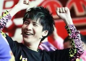 大张伟搞笑手势,笑点满满,手势连连 第2张 大张伟搞笑手势,笑点满满,手势连连 第2张